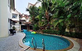 Hilltop Villa Penang